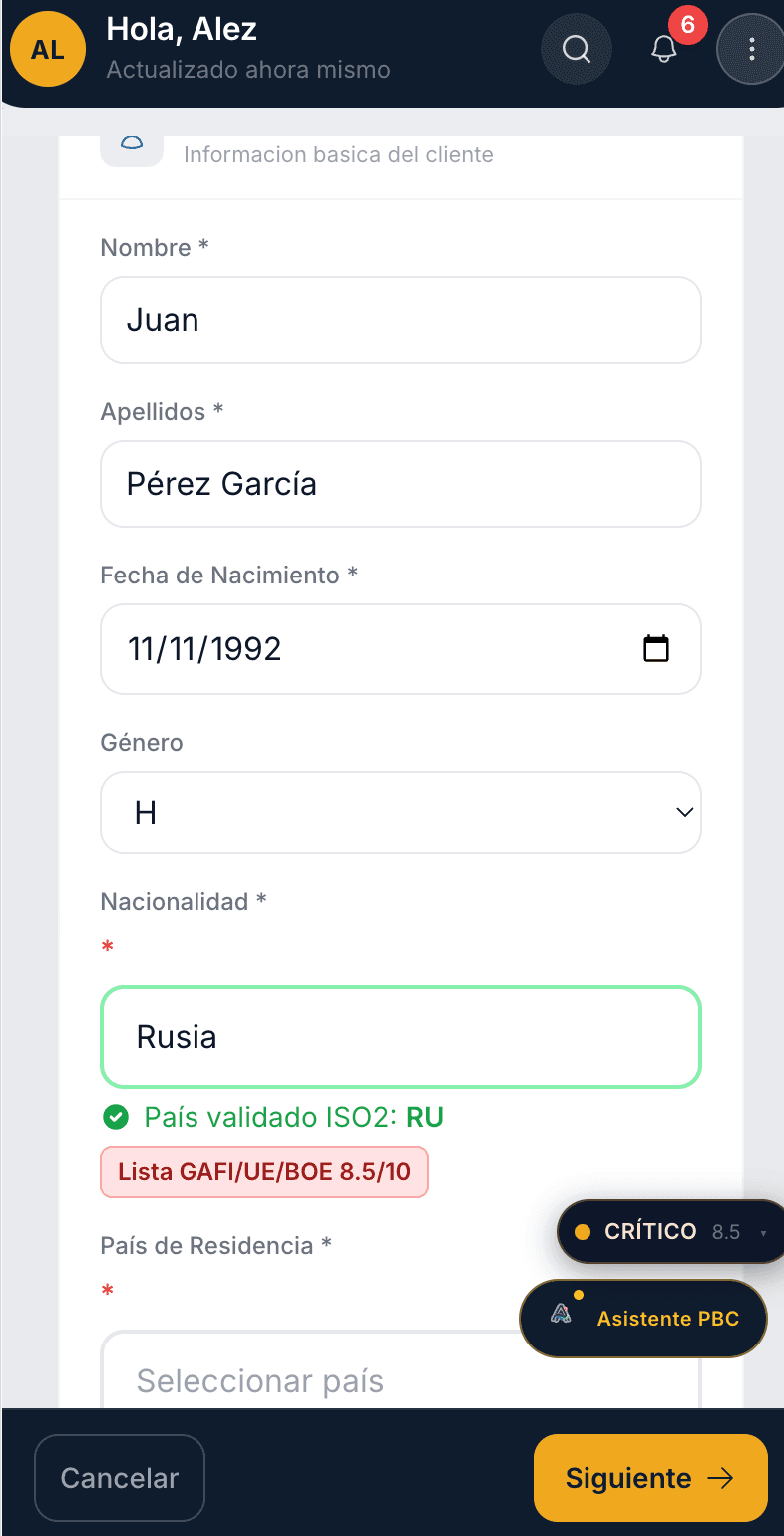 Formulario KYC de SimplifiAML en el móvil