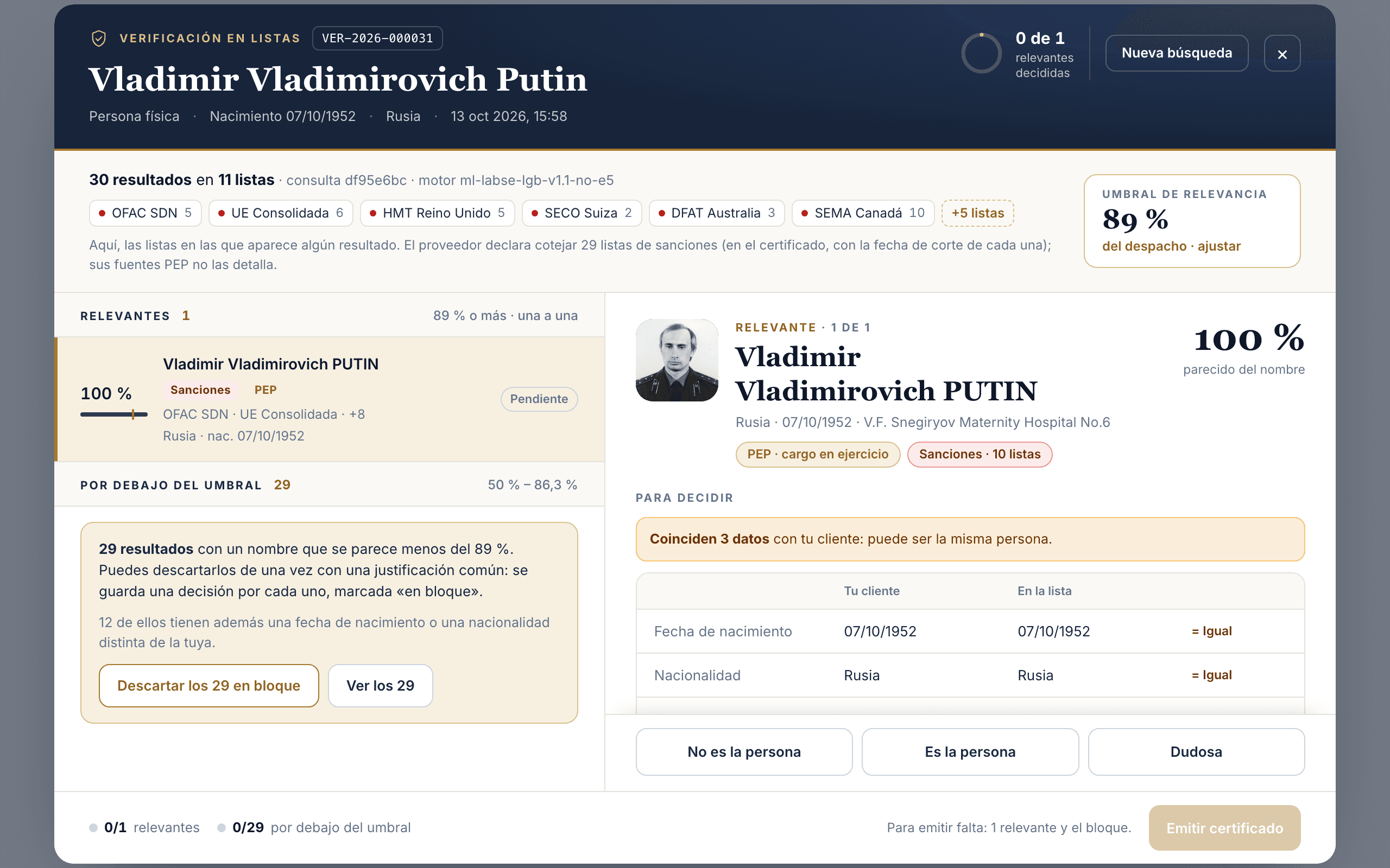 Verificación en listas de SimplifiAML: coincidencia del 100 % con Vladimir Putin, en sanciones de OFAC, UE, Reino Unido y otras listas, con fecha de nacimiento y nacionalidad coincidentes